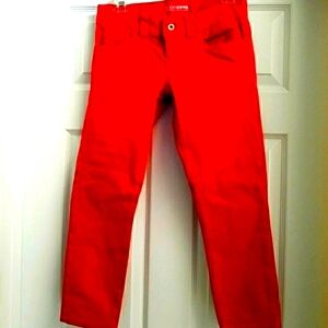 Nwot guess red crop pant / Capri